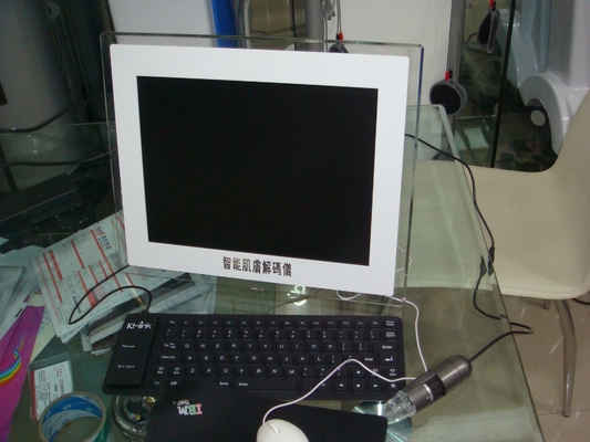 Macchina intelligente di analisi della pelle con esposizione LCD
